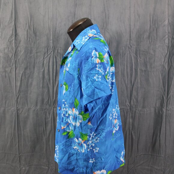 Vintage Hawaiian Shirt - Blue Floral by Made i Hawaii - Men's Medium - Picture 7 of 10